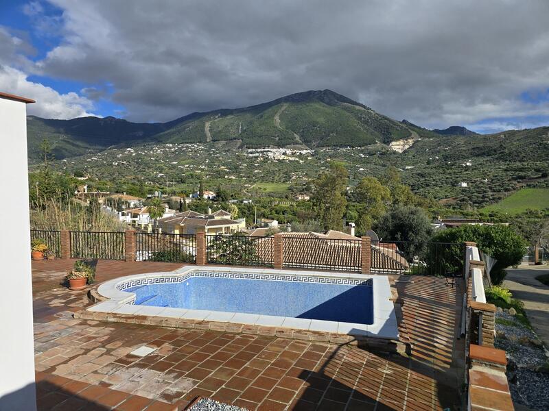 3 bedroom Villa for sale 3 bedroom Villa for sale