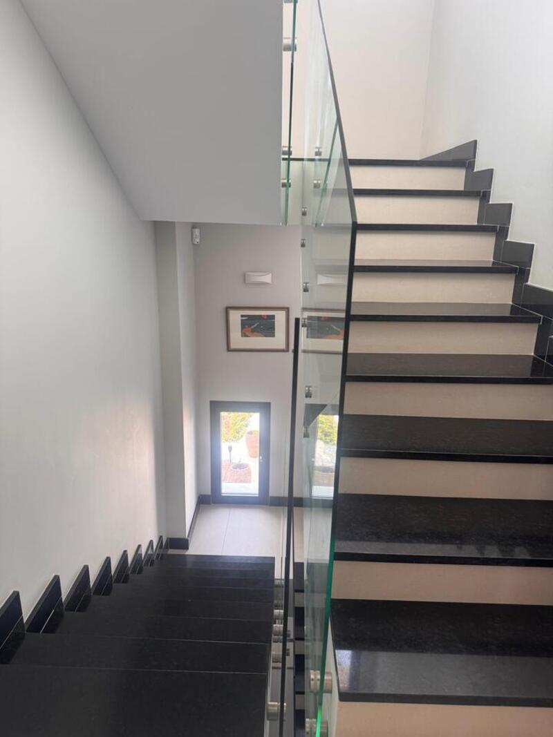 4 bedroom Villa for sale 4 bedroom Villa for sale