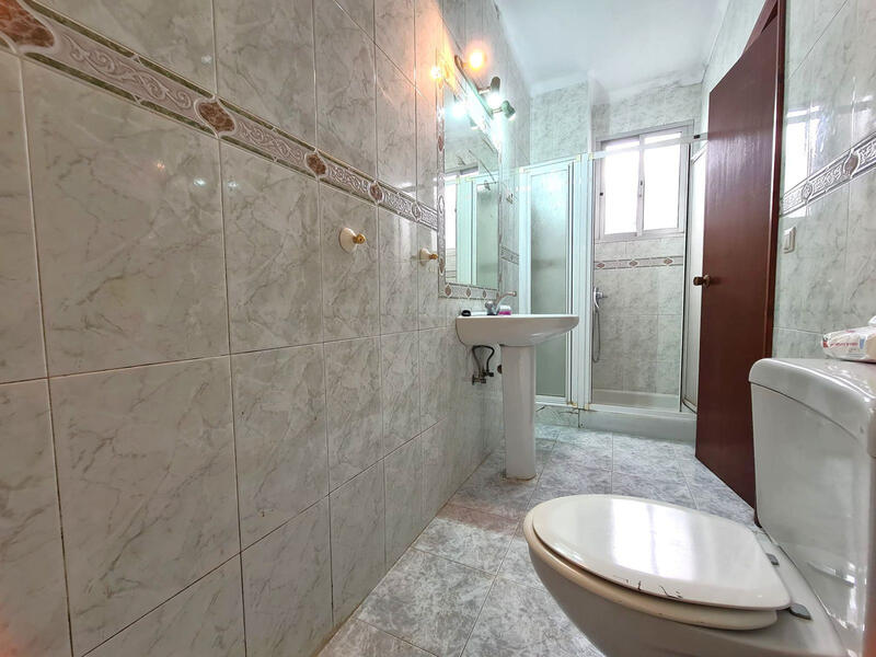 3 bedroom Townhouse for sale