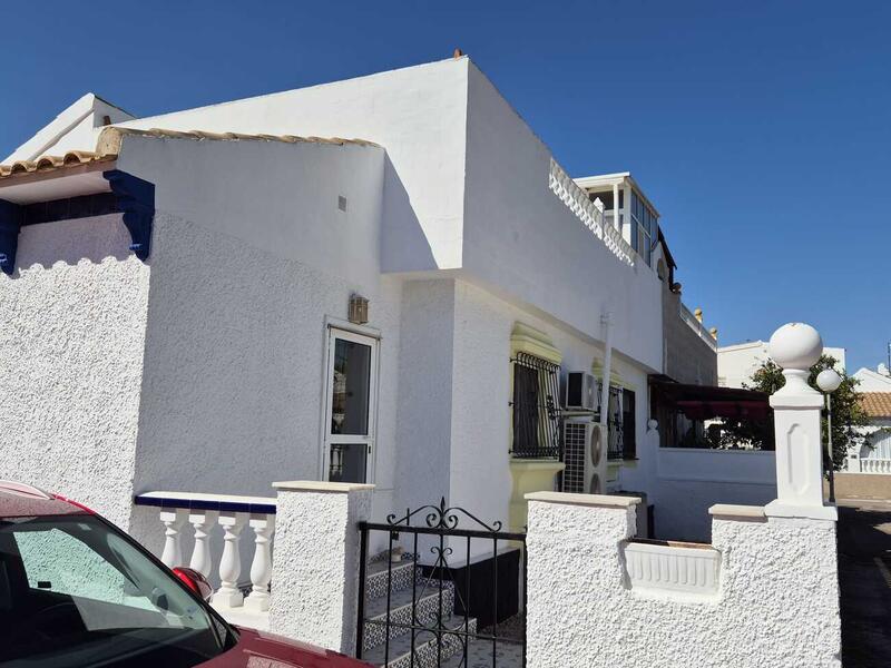 3 bedroom Country House for sale