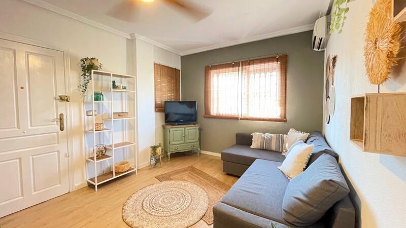 3 slaapkamer Gezinswoning Te koop