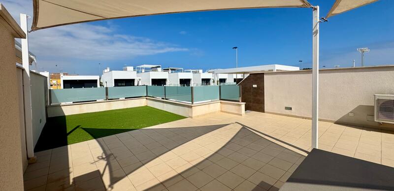 3 sovrum Radhus till salu