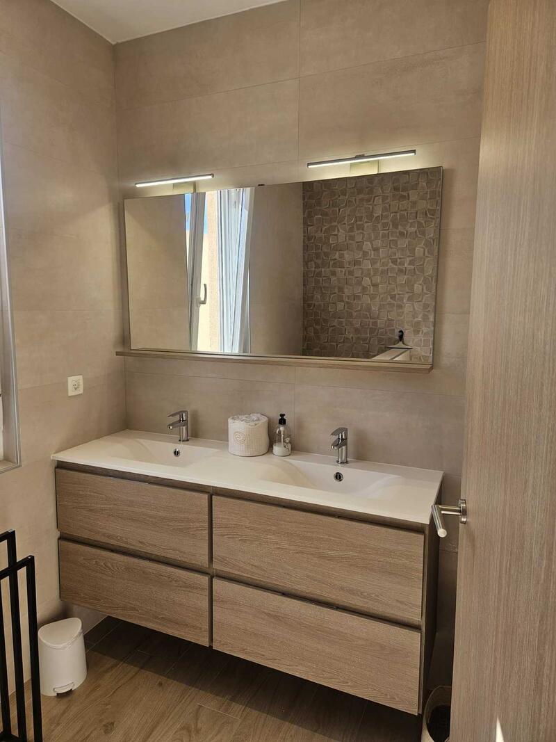 4 bedroom Villa for sale 4 bedroom Villa for sale