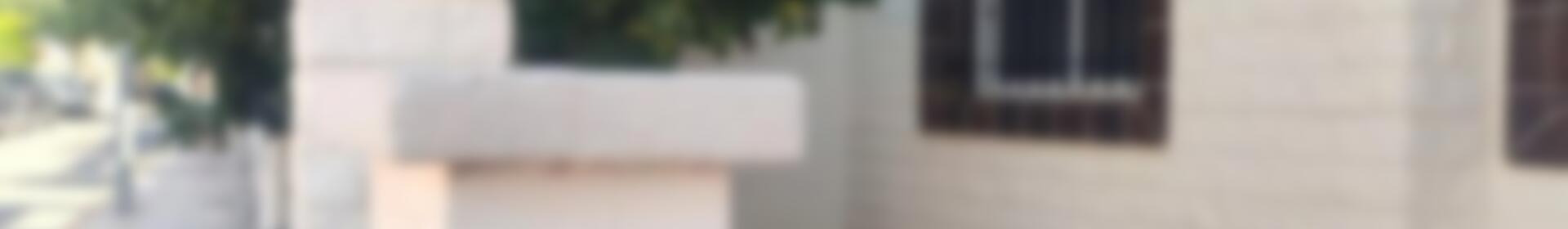 4 slaapkamer Gezinswoning Te koop