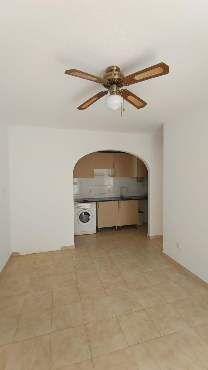 1 bedroom Townhouse for sale