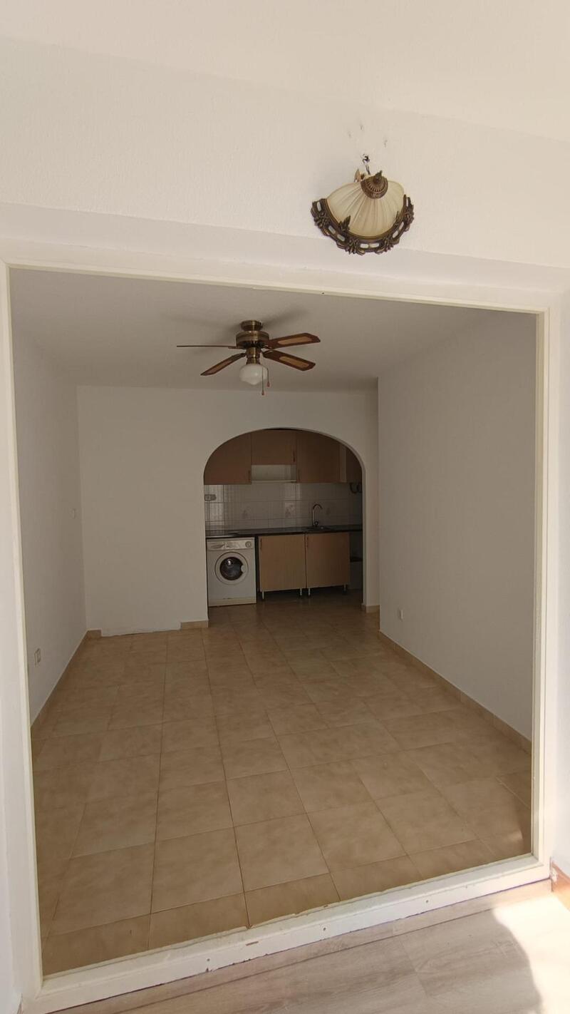 1 bedroom Townhouse for sale