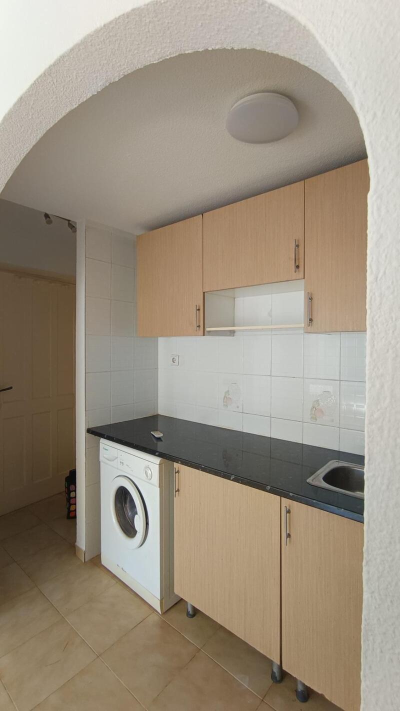 1 bedroom Townhouse for sale