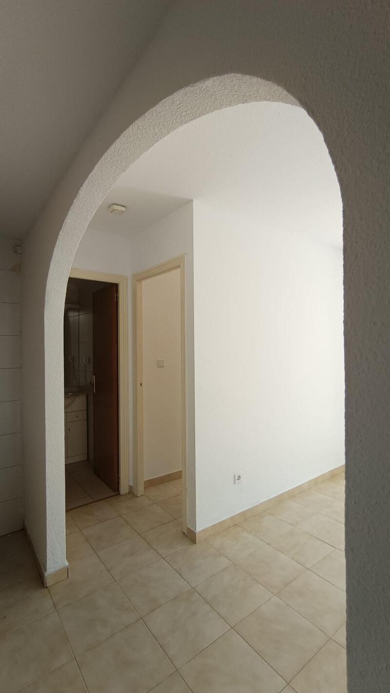 1 bedroom Townhouse for sale