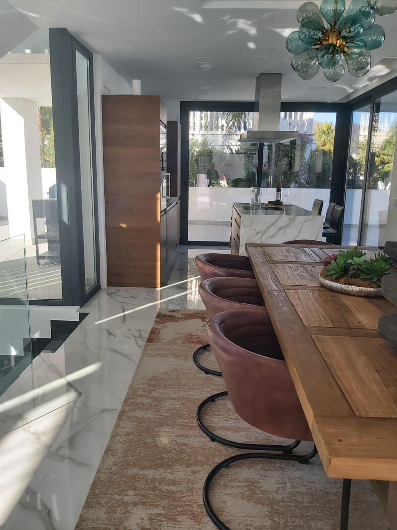 3 sovrum Villa till salu