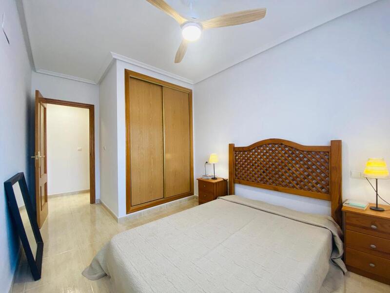 2 slaapkamer Appartement Te koop 2 slaapkamer Appartement Te koop