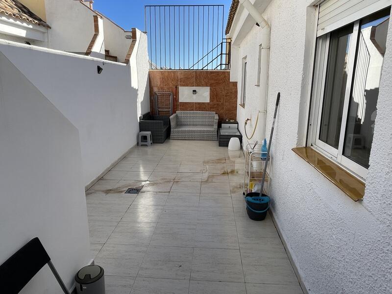 2 bedroom Townhouse for sale 2 bedroom Townhouse for sale