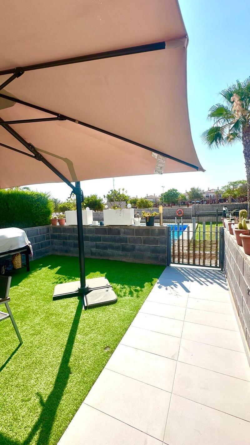 2 bedroom Townhouse for sale 2 bedroom Townhouse for sale