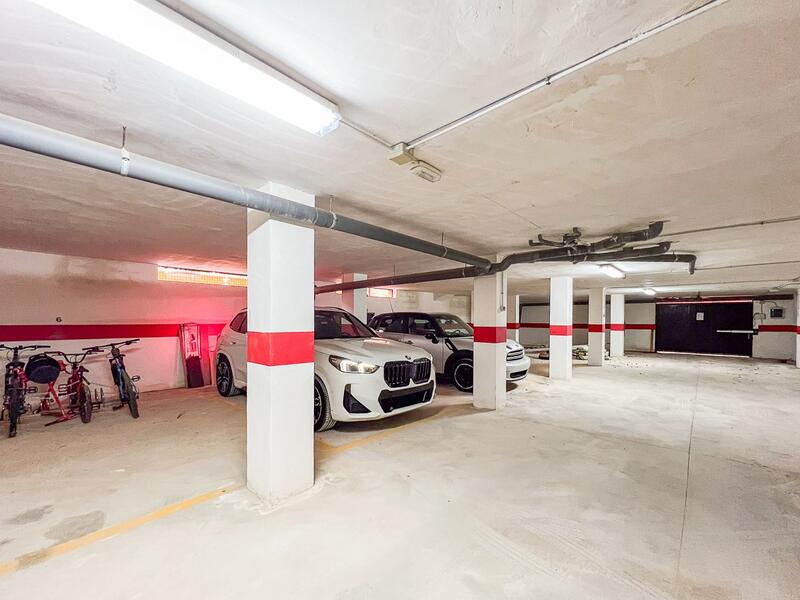 1 Cuarto Local Comercial en venta