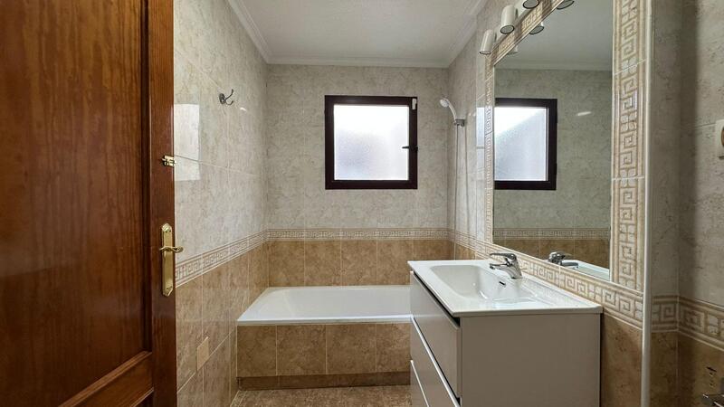 2 bedroom Apartment for sale 2 bedroom Apartment for sale