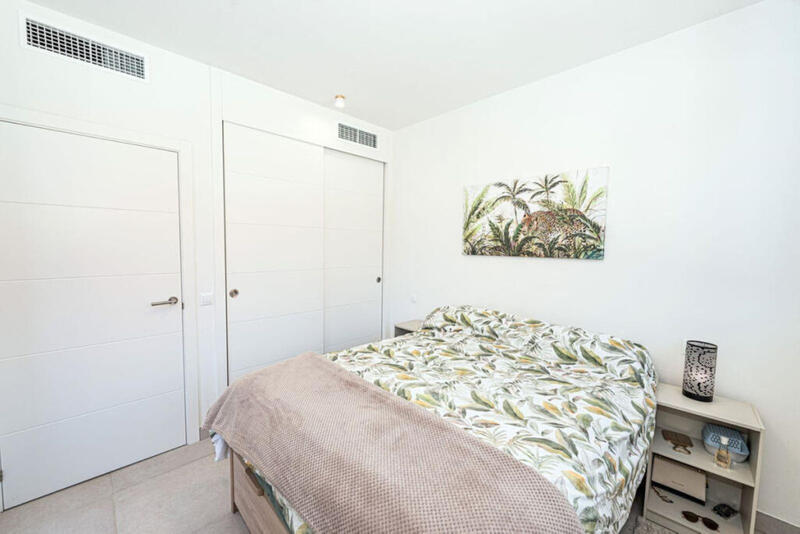 4 Cuarto Adosado en venta