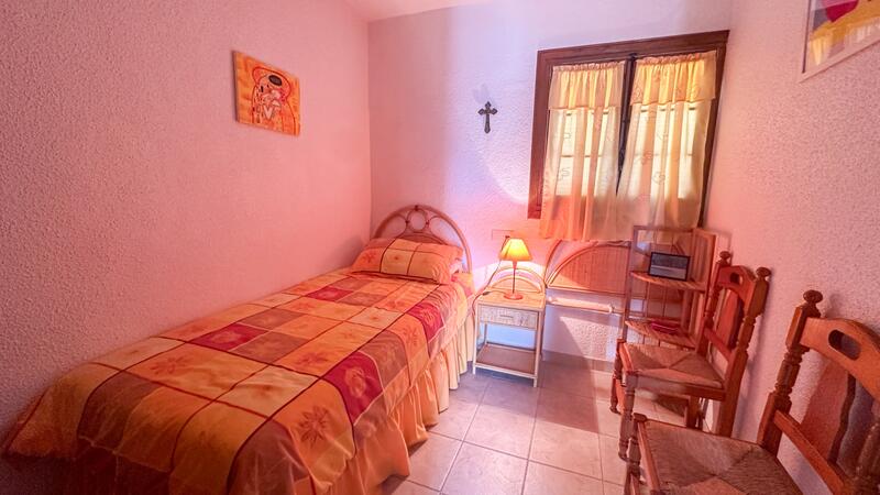 2 sovrum Radhus till salu