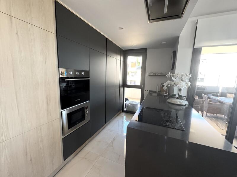 3 slaapkamer Appartement Te koop