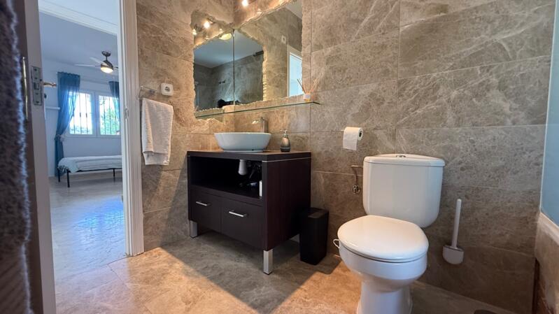 4 soverom Villa til salgs 4 soverom Villa til salgs