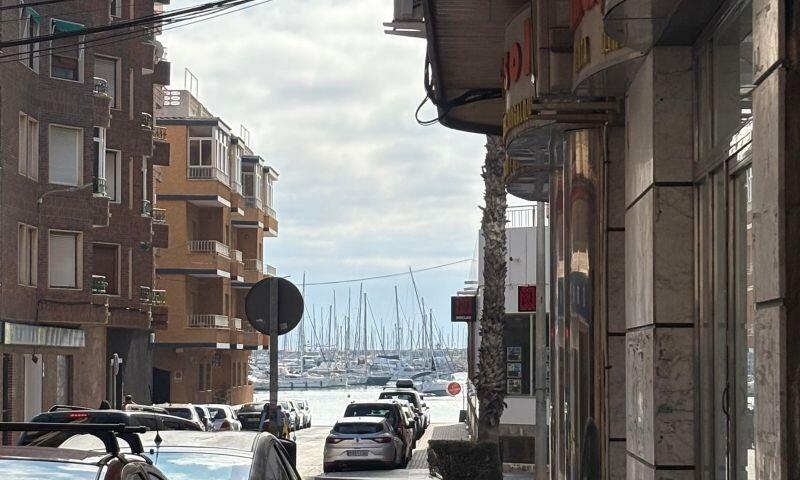 Leilighet til salgs i Torrevieja, Alicante