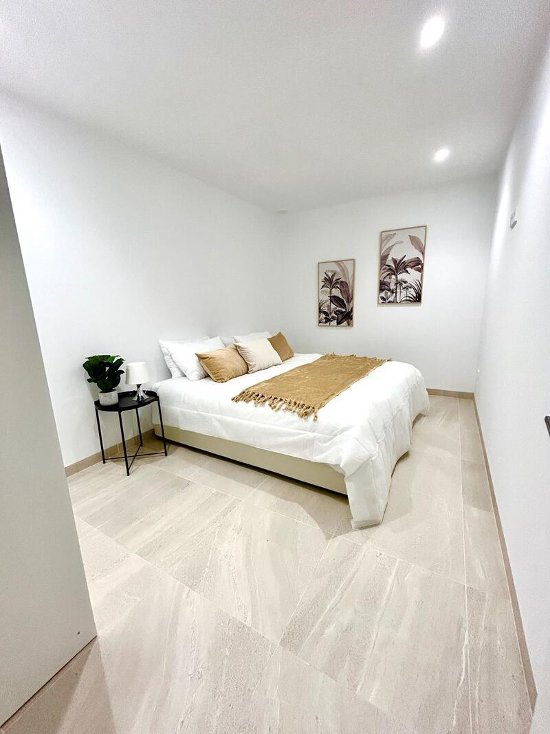 3 спальная комната вилла продается