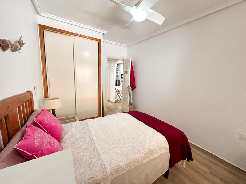 2 slaapkamer Appartement Te koop