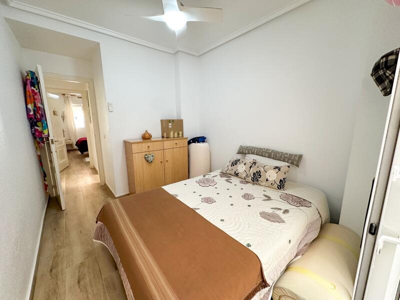 2 slaapkamer Appartement Te koop