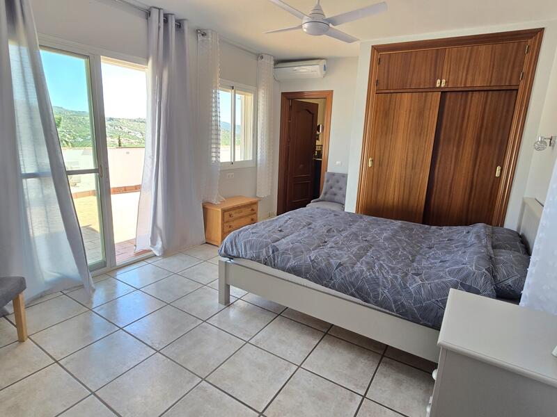 3 Cuarto Villa en venta