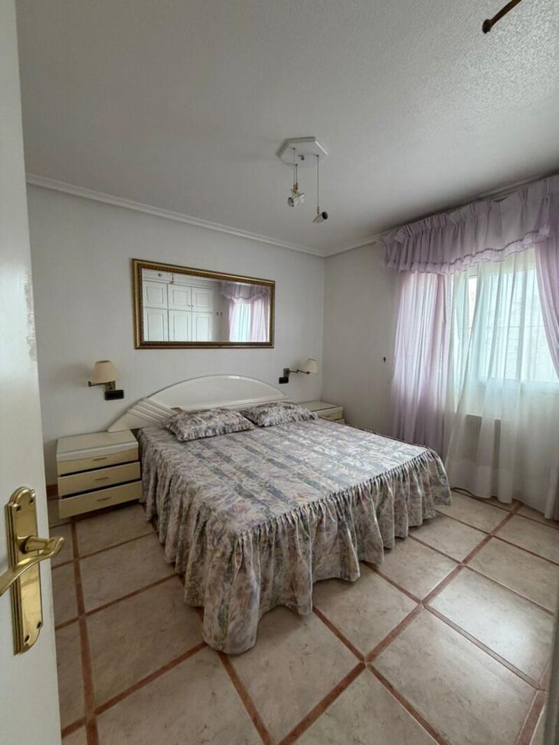 5 bedroom Villa for sale