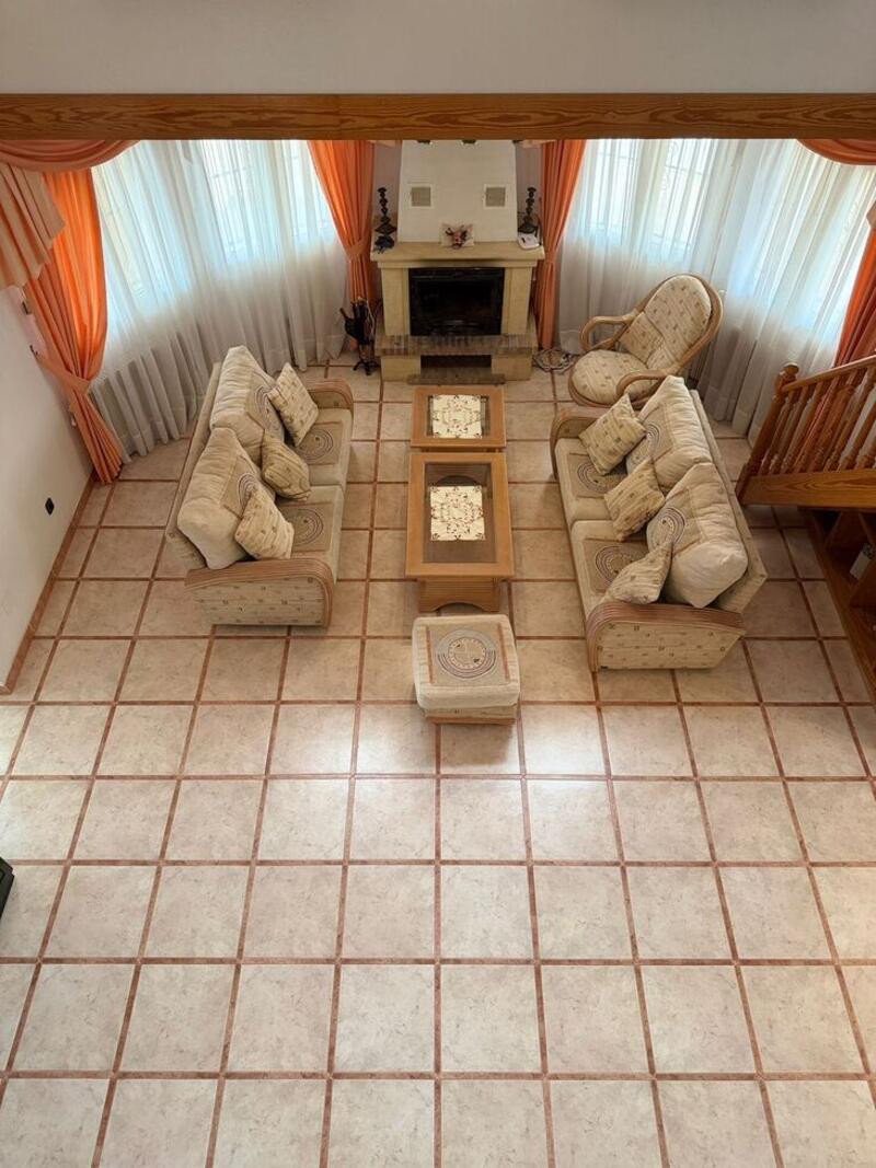 5 bedroom Villa for sale