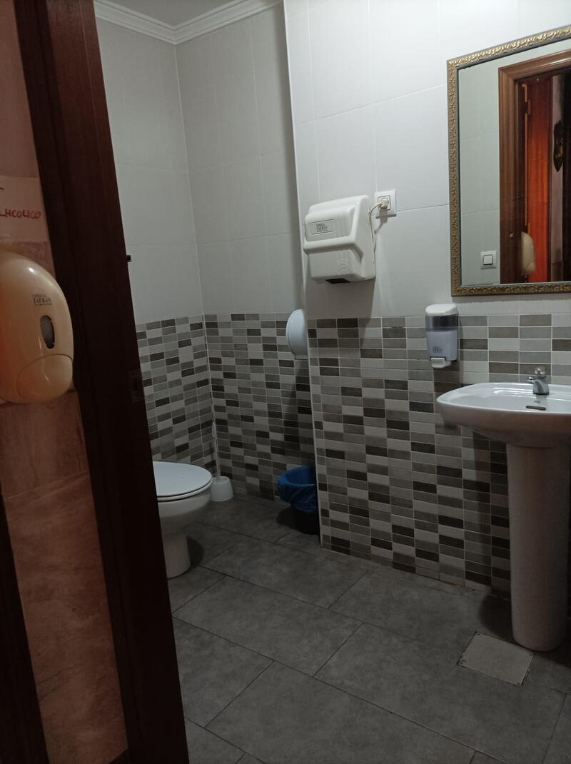 Local Commercial à vendre