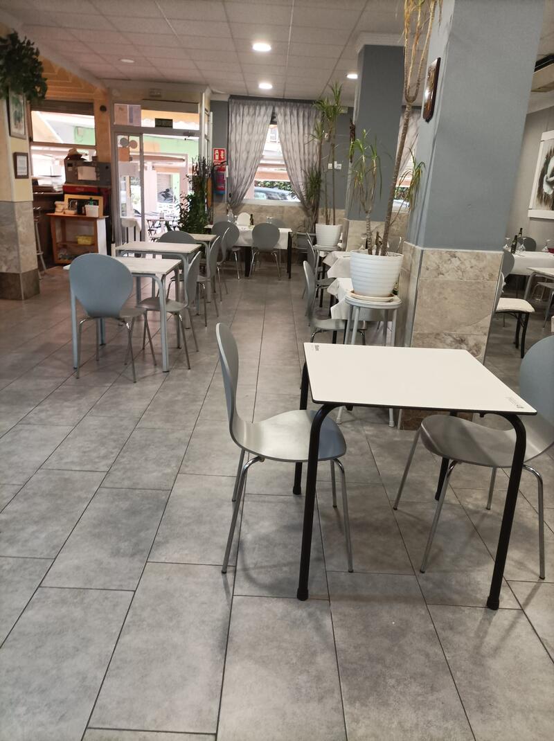 Local Commercial à vendre