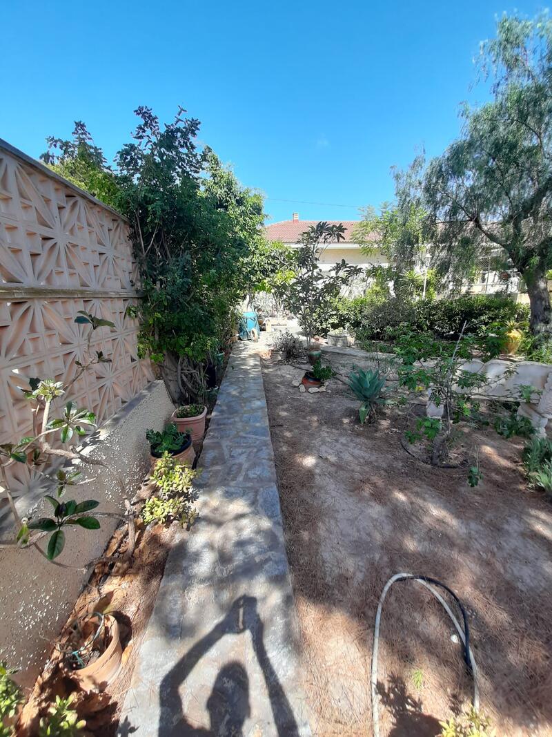 5 bedroom Villa for sale