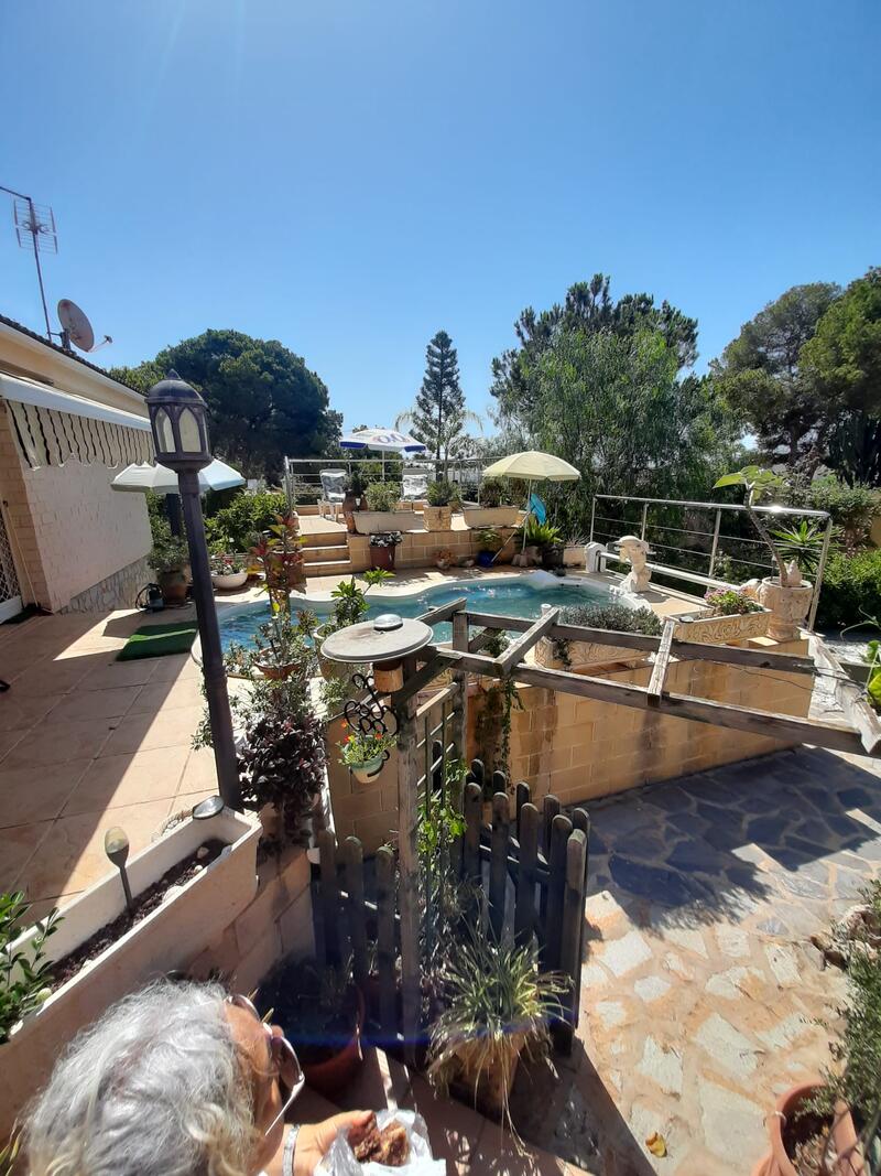 5 bedroom Villa for sale