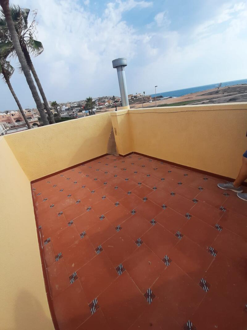 2 Cuarto Adosado en venta