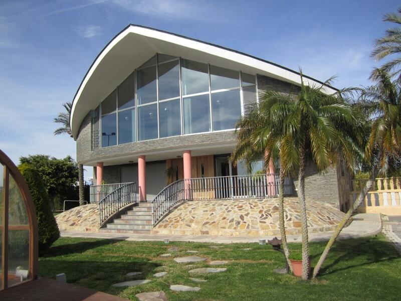 Country House for sale in Los Montesinos, Alicante