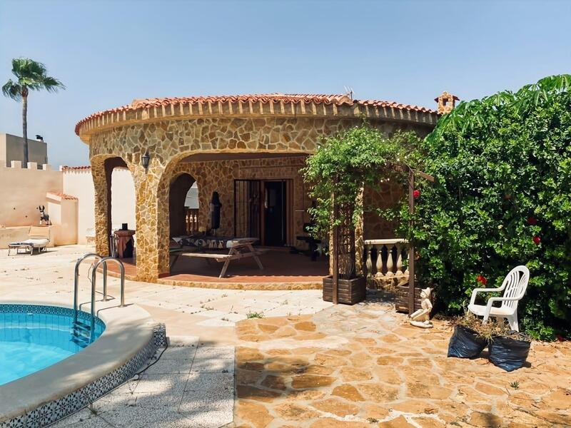 7 slaapkamer Villa Te koop