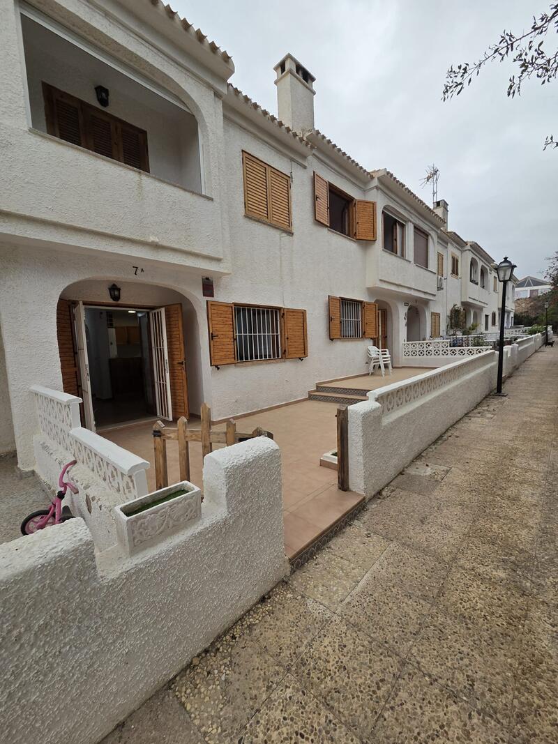 Townhouse for sale in Orihuela Costa, Alicante