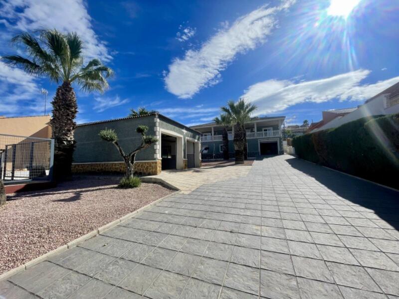 Villa à vendre dans Ciudad Quesada, Alicante