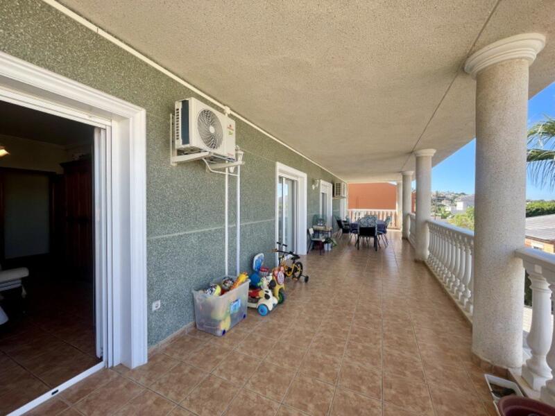 4 chambre Villa à vendre