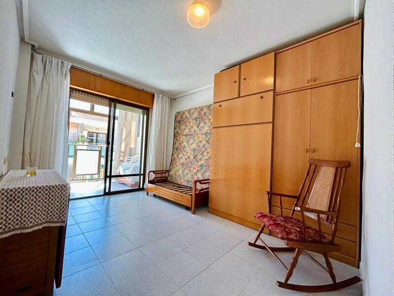 квартира продается в El Chaparral, Alicante