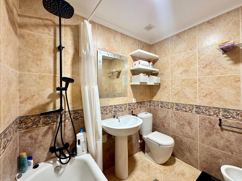 3 Cuarto Adosado en venta