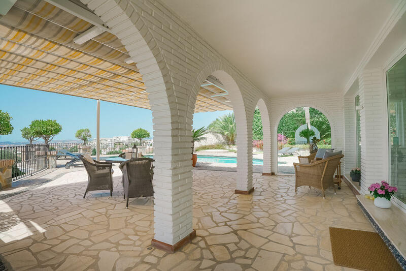 4 sovrum Villa till salu