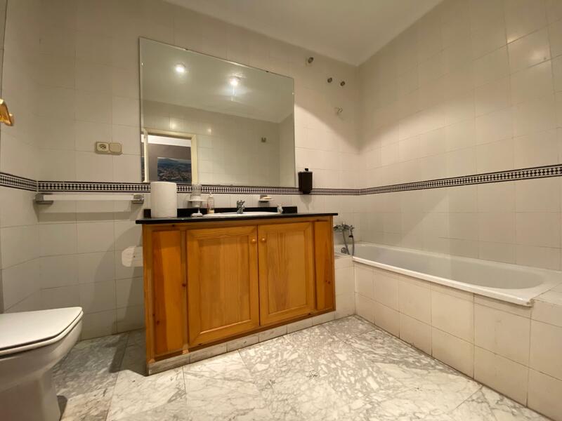 5 chambre Appartement à vendre