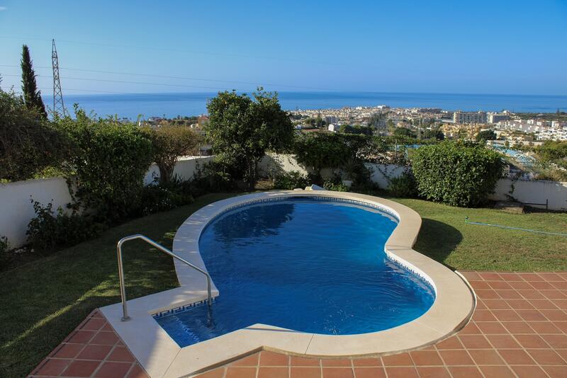 Villa for sale in Nerja, Málaga
