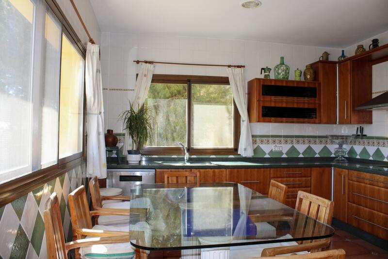 6 Cuarto Villa en venta