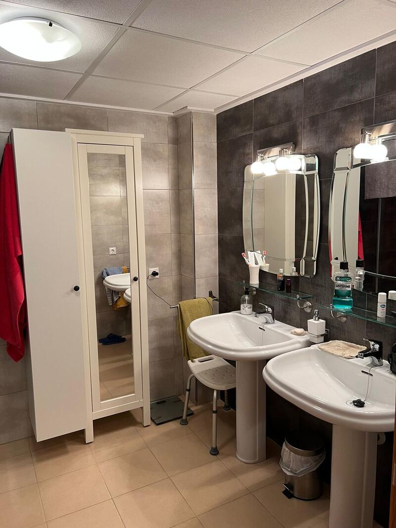 4 Schlafzimmer Villa zu verkaufen