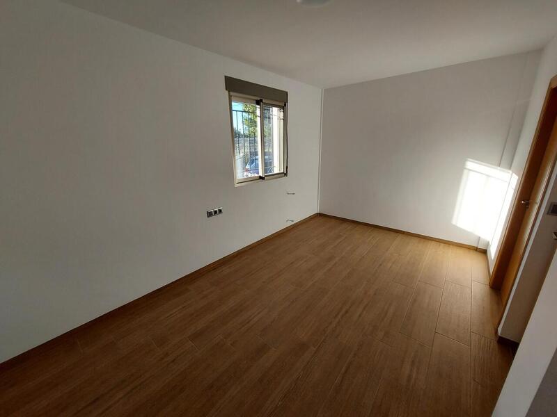 4 Cuarto Villa en venta