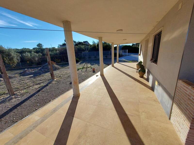4 Cuarto Villa en venta