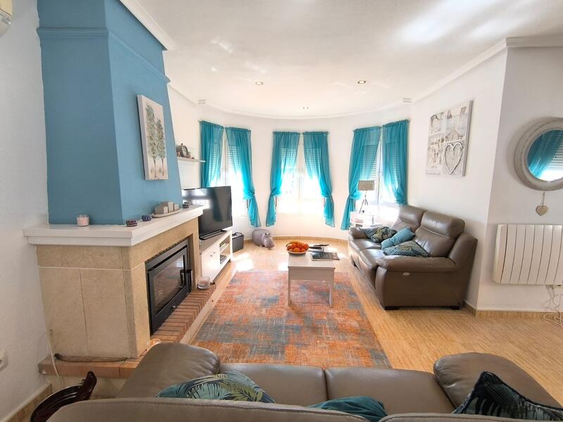 3 Cuarto Villa en venta