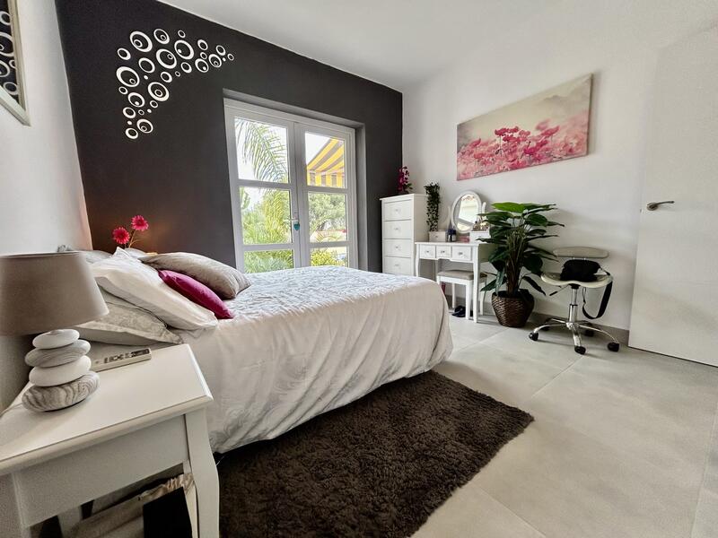 6 Cuarto Villa en venta